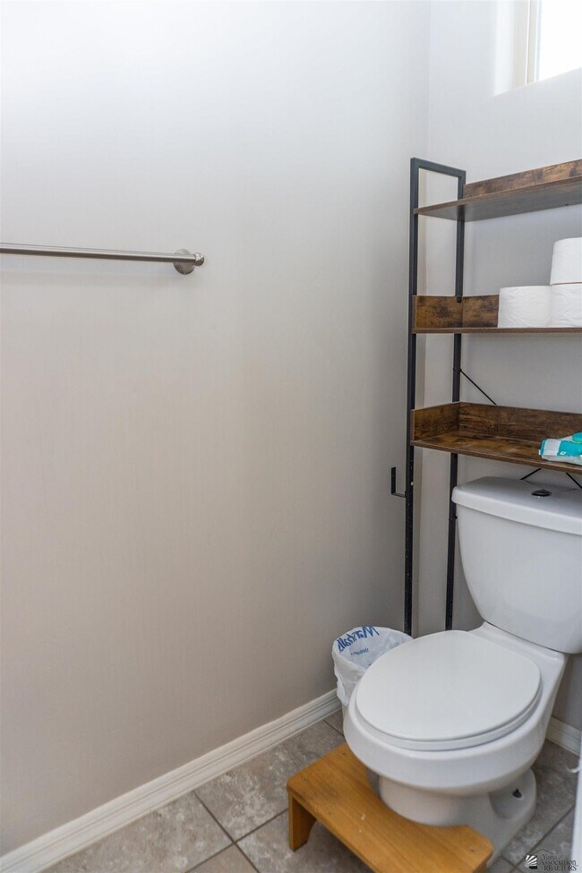 Building Photo - 6722 E 35th St