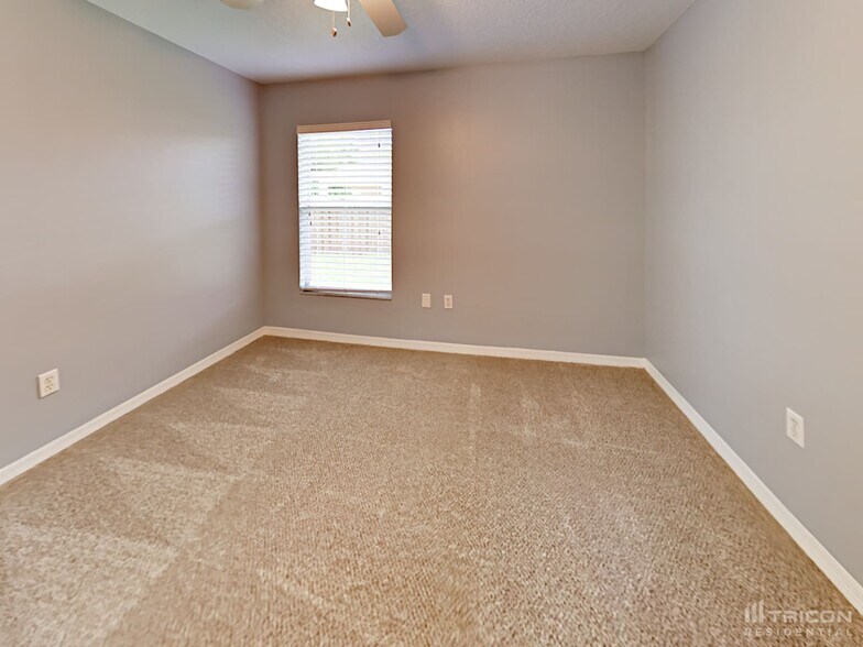 Building Photo - 22210 Bell Harbor Dr
