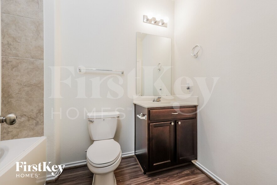 Building Photo - 23735 Woodgreen Terrace Dr
