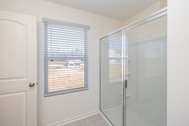 Building Photo - 823 Scotch Meadows Loop