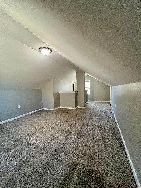 Building Photo - 2112 Euclid St