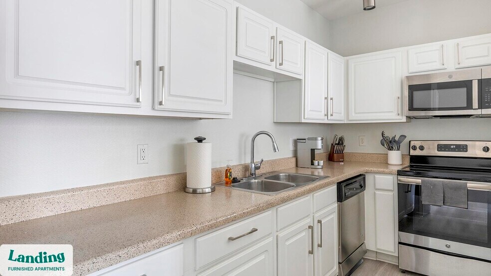 Building Photo - 1601 W Arbrook Blvd