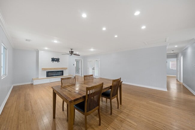 Building Photo - Beautiful 4 Bedroom Home with Smart Features, Entertainer’s Backyard & Attached Garage