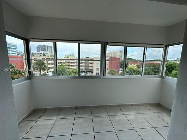 Building Photo - 9159 SW 77th Ave