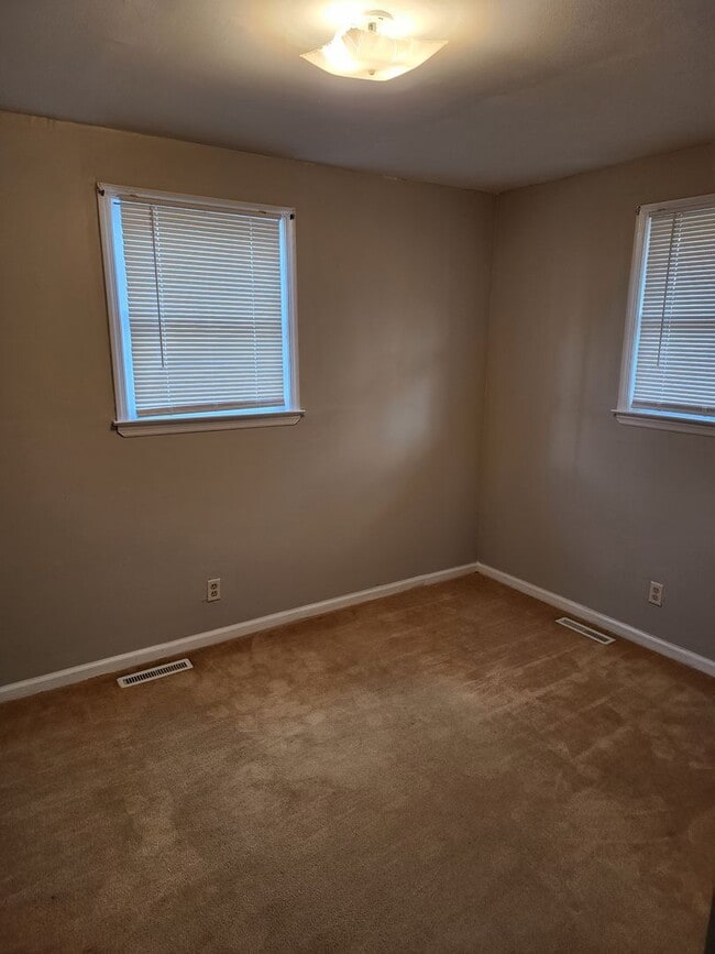 Building Photo - Senator Gasque Road Duplex