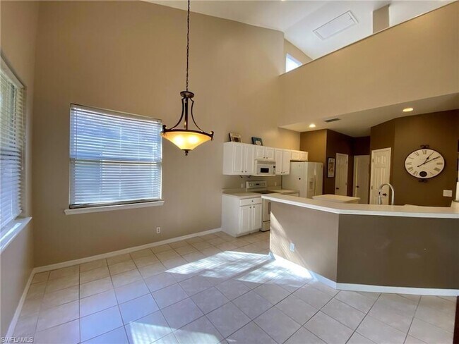 Building Photo - 74 Burnt Pine Dr