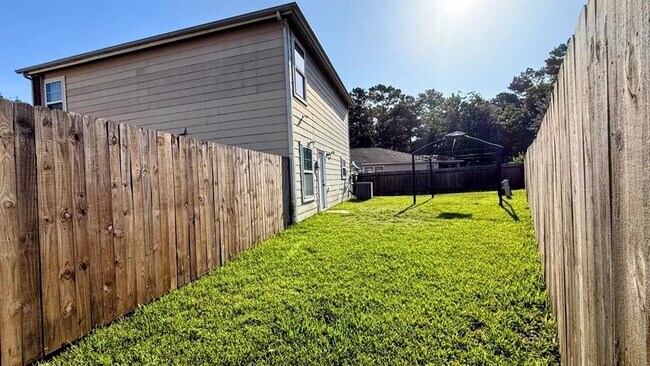 Building Photo - 2911 Ribbon Creek Way