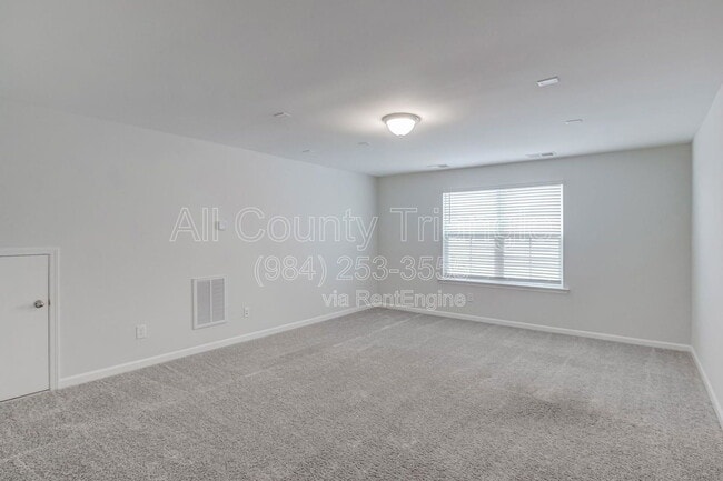 Building Photo - 1101 Premier Key Dr