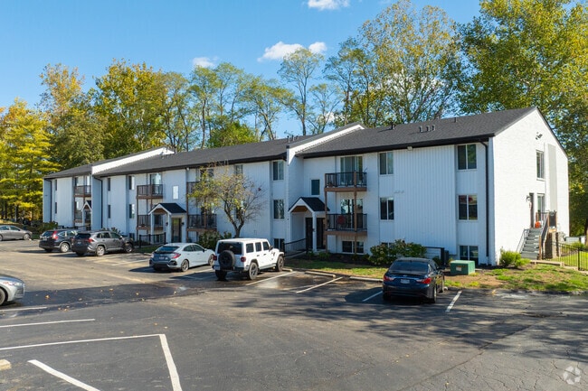 Building Photo - 8Ninety at Loveland