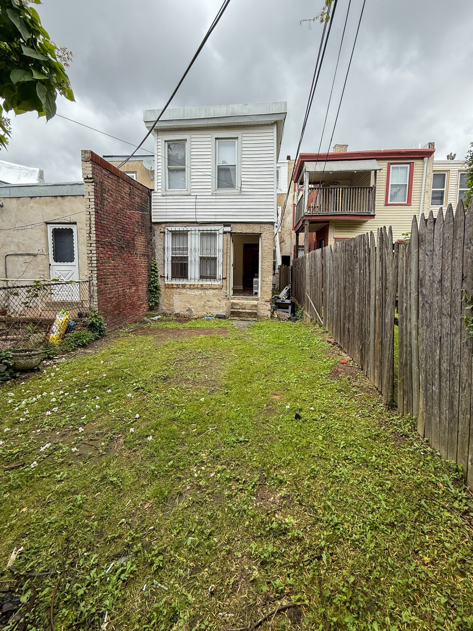 Building Photo - 4036 Locust St