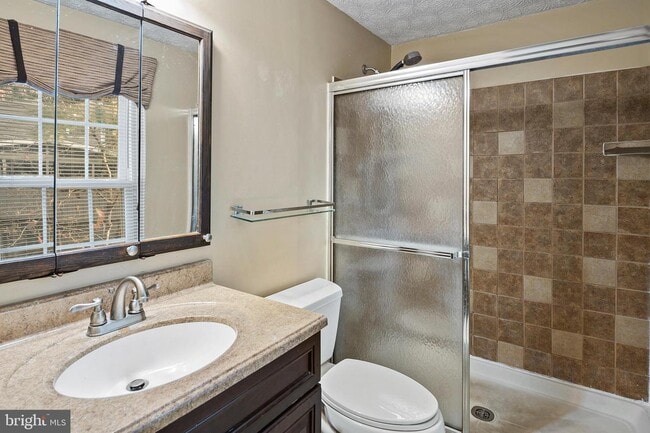 Building Photo - 5941 Iron Frame Way