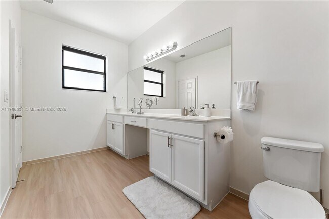Building Photo - 11416 SW 254th St