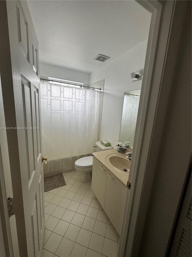 Building Photo - 4943 SW 163rd Ave