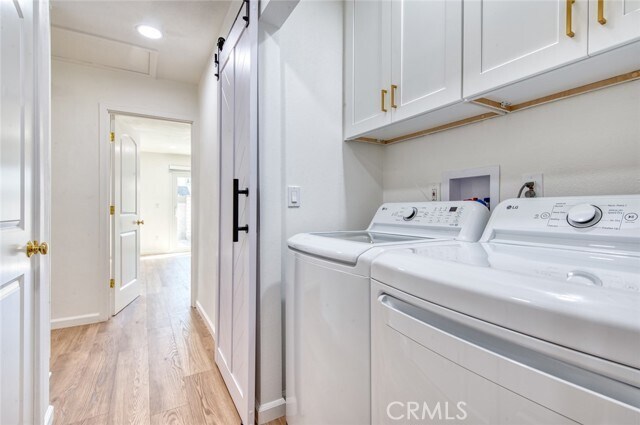 Building Photo - 961 S Mintwood Ln