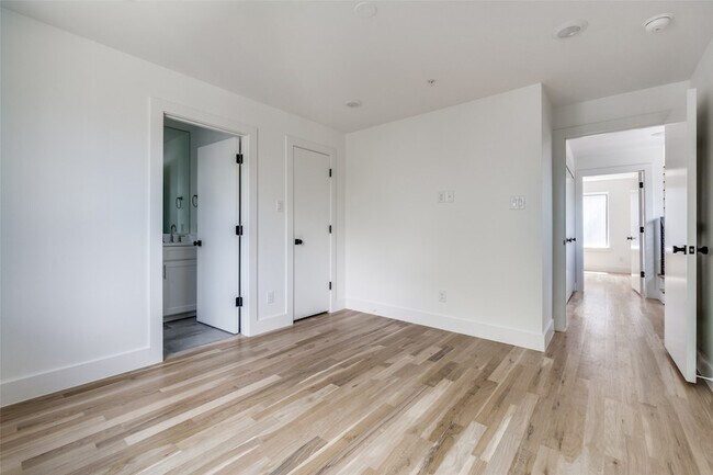 Building Photo - 1612 Grigsby Ave