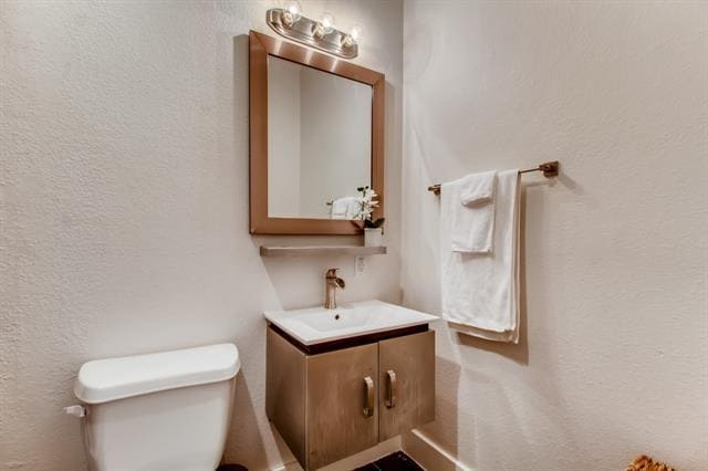 Building Photo - 1323 St Joseph St