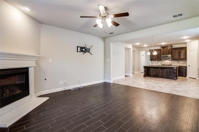 Building Photo - 575 Kara Dr