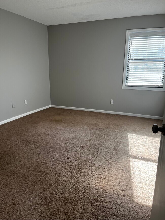 Building Photo - 1608 Windsong Ct