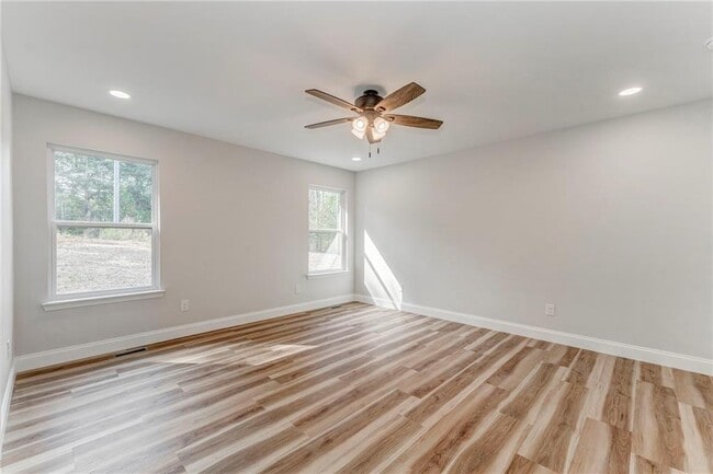 Building Photo - 22 Earls Way