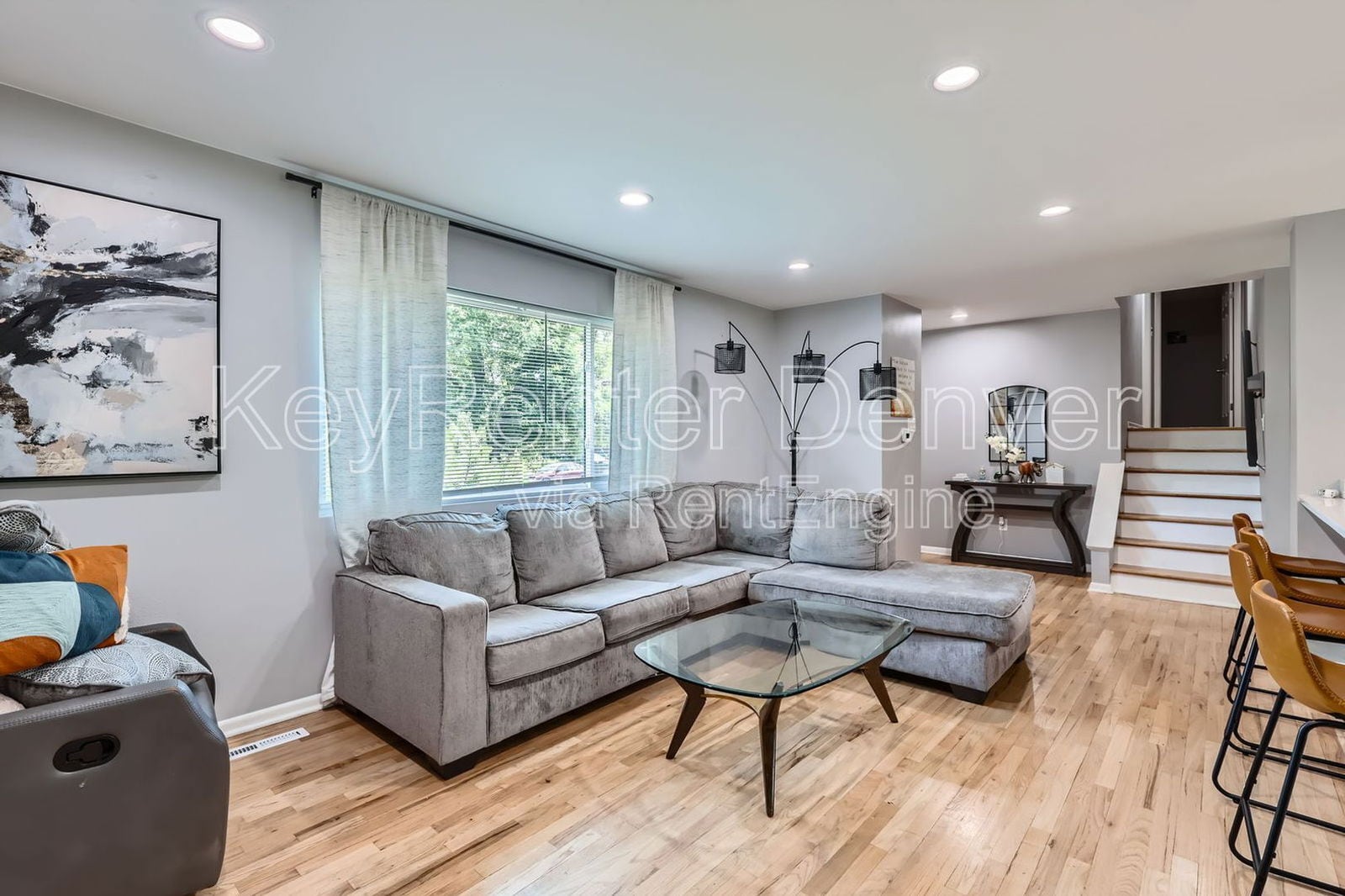 Building Photo - 683 Dawson St