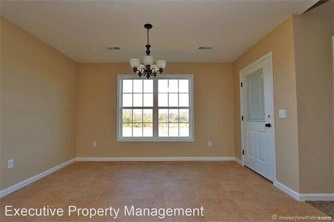 Building Photo - 3 br, 2 bath House - 212 Sun Valley Ct