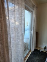 Building Photo - 115 Center Rd