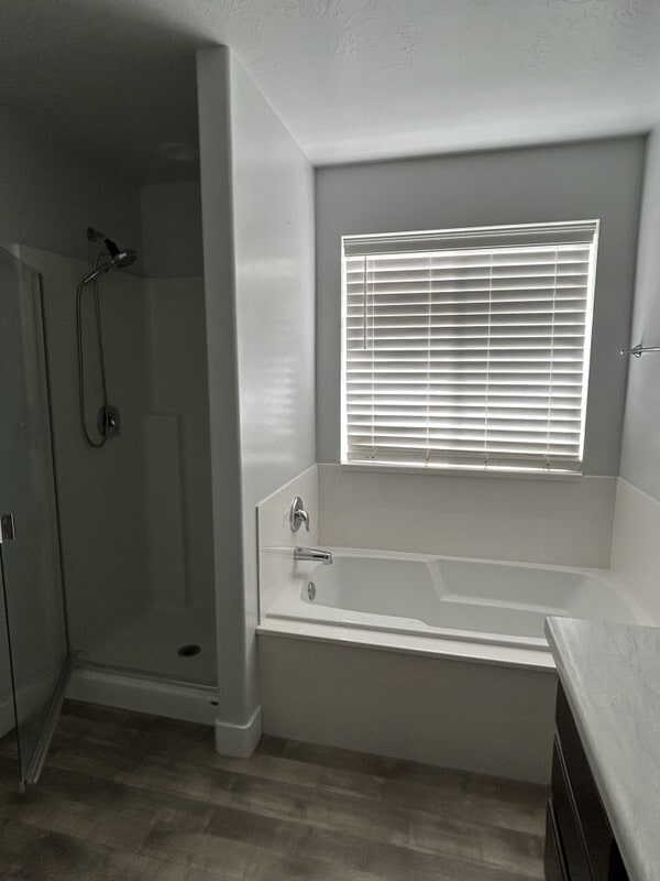 Building Photo - 221 N Stone Gate Dr