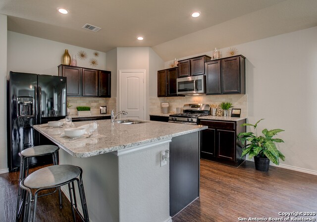 Building Photo - 31661 Nimbus Dr