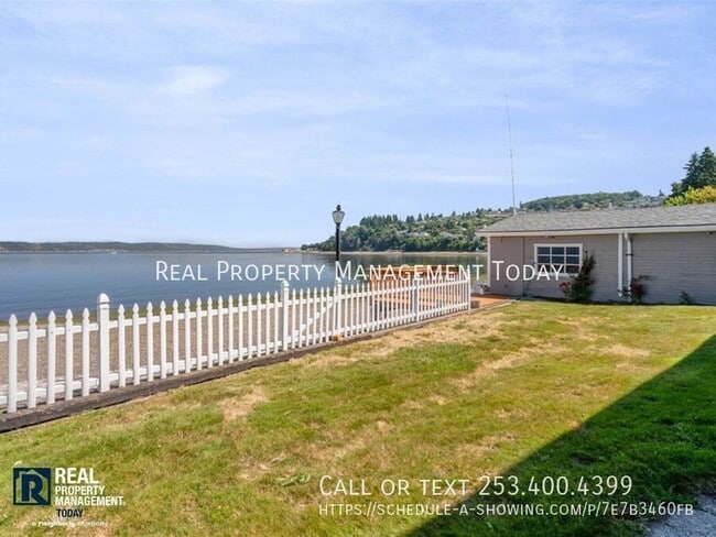 Building Photo - 5304 Hyada Blvd NE