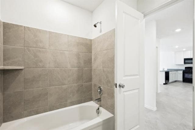 Building Photo - 7725 Skier Dr