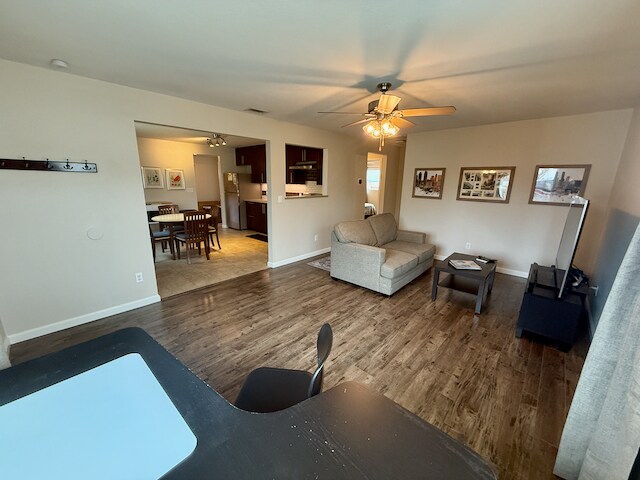 Living Room w/Desk - 3675 31st St