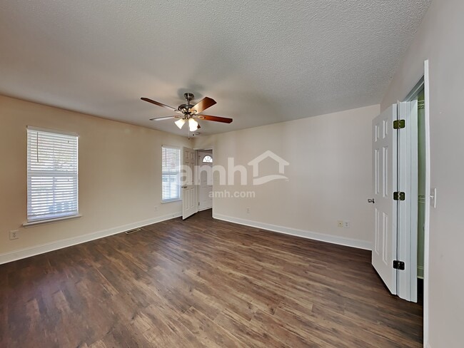 Building Photo - 2601 Mortise Ct