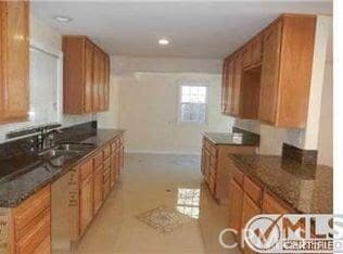 Building Photo - 5538 Irondale Ave