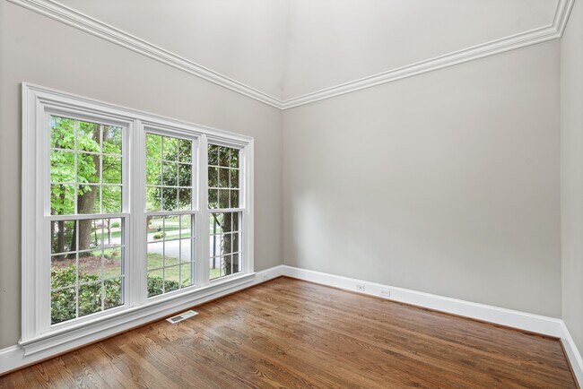 Building Photo - 3833 Denmeade Dr