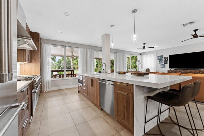 Building Photo - 4487 NW 42nd Terrace