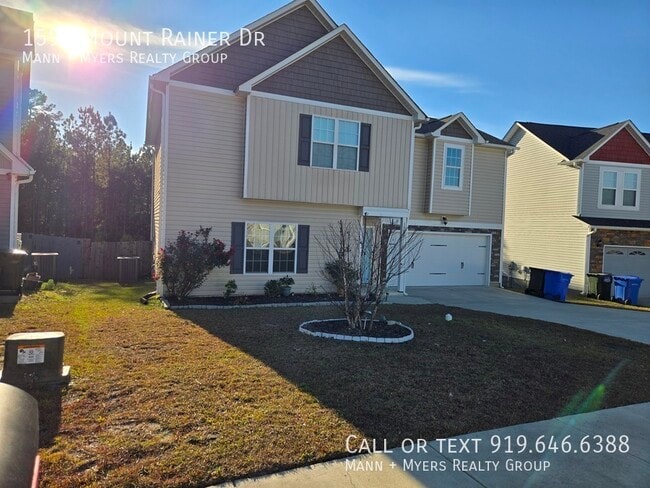 Building Photo - 1593 Mount Rainer Dr