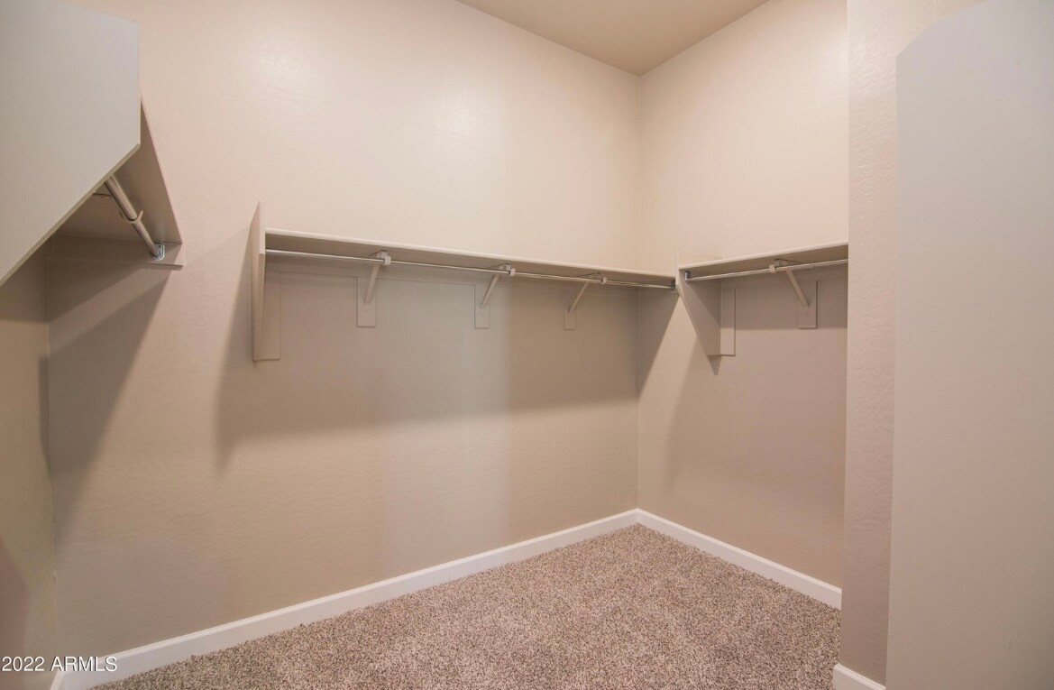 Master Closet - 4882 E Helena Dr