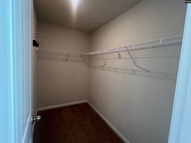 Building Photo - 127 Sundew Rd