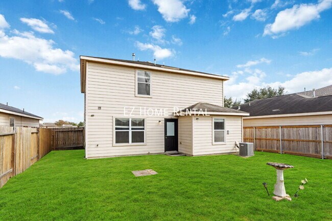 Building Photo - 16267 Silver Wing Ln