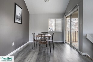Building Photo - 8850 River Bend Pkwy