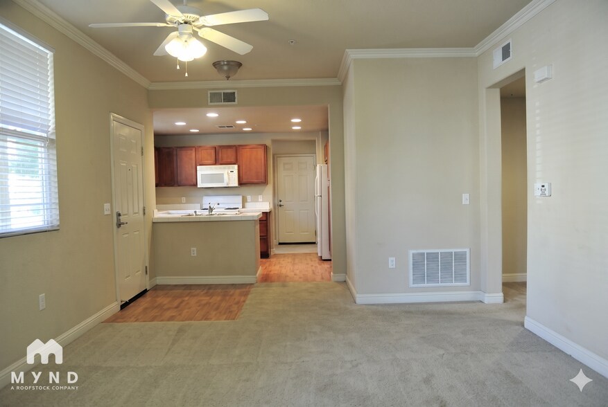 Building Photo - 4800 Westlake Pkwy