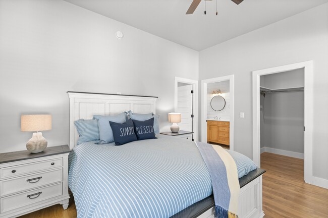 Building Photo - 144 Auttie Cir