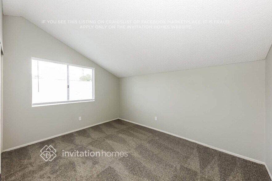 Building Photo - 13037 Pawnee Dr