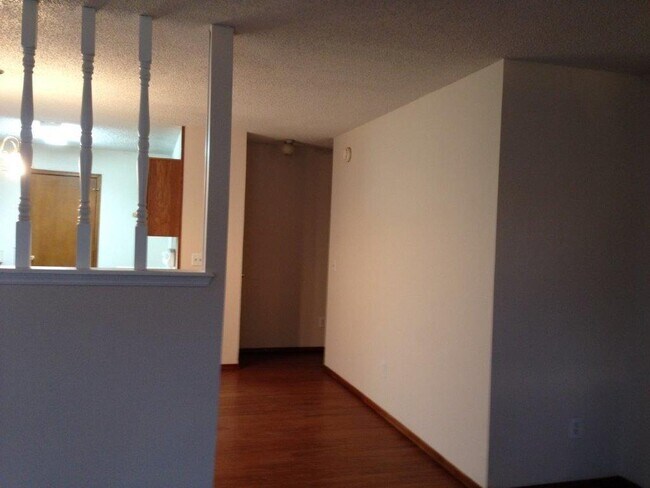 Building Photo - 3606 W Beechwood Dr