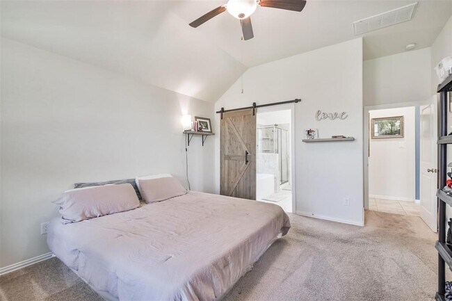 Building Photo - 23741 Juniper Valley Ln