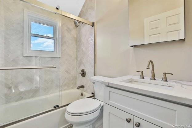 Building Photo - 2 Tioronda Ave