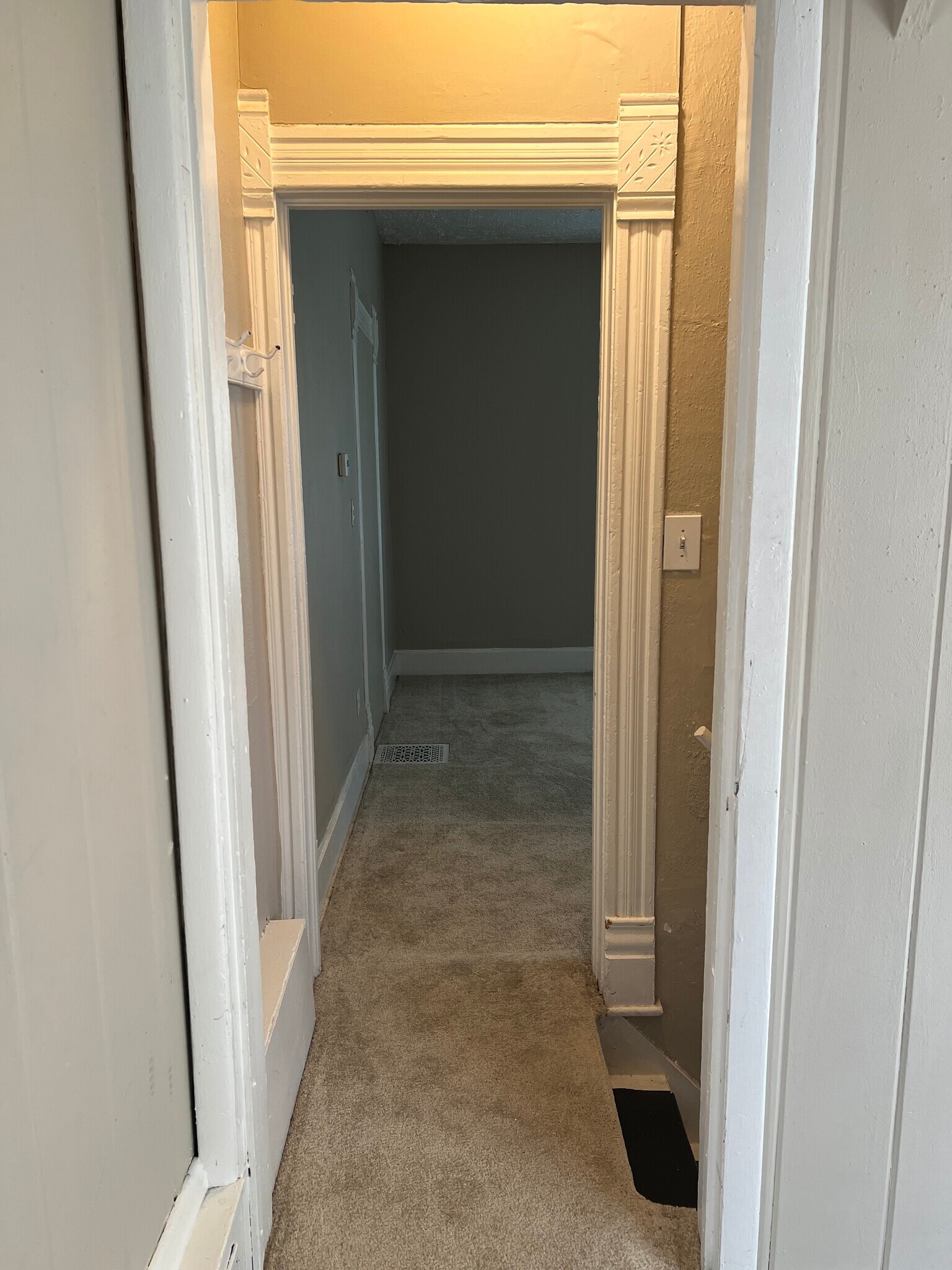 Building Photo - 315 E St Vrain St