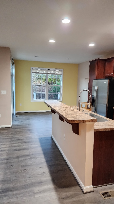 Building Photo - 25146 Harpenden Terrace