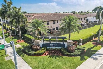 Building Photo - 114130 SW 252nd Ter