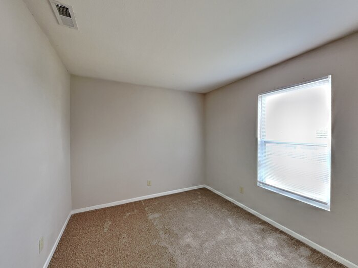Building Photo - 8422 Sansa St